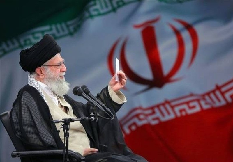 حماسه ایستادگی، روایت سرداری که میان مردم ماند