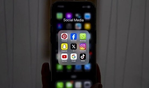 شروط استفاده از موبایل در مدارس