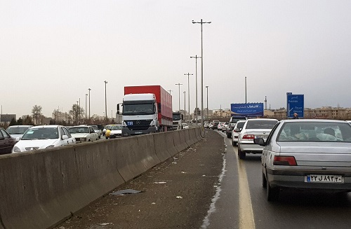 ترافیک سنگین در جاده چالوس و آزادراه قزوین–کرج