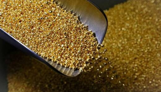 سقوط قیمت طلا در بازار جهانی