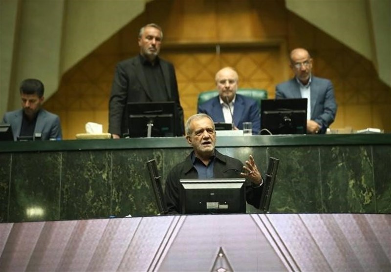  پزشکیان: دولت موظف به تأمین حقوق شهروندی ایرانیان است 