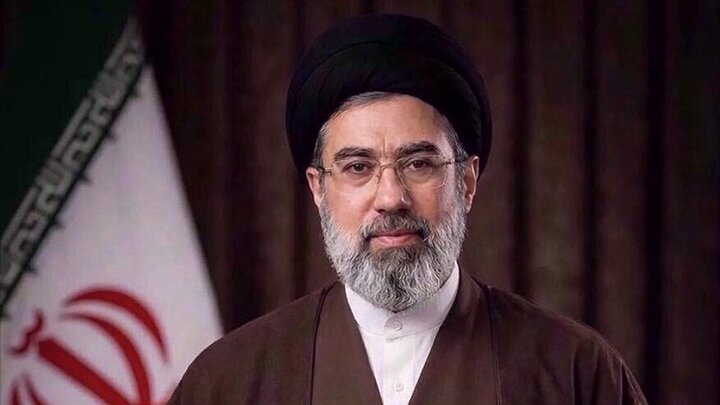 رهبر معظم انقلاب: فصل نوین خلیج فارس و تنگه هرمز در حال رقم خوردن است