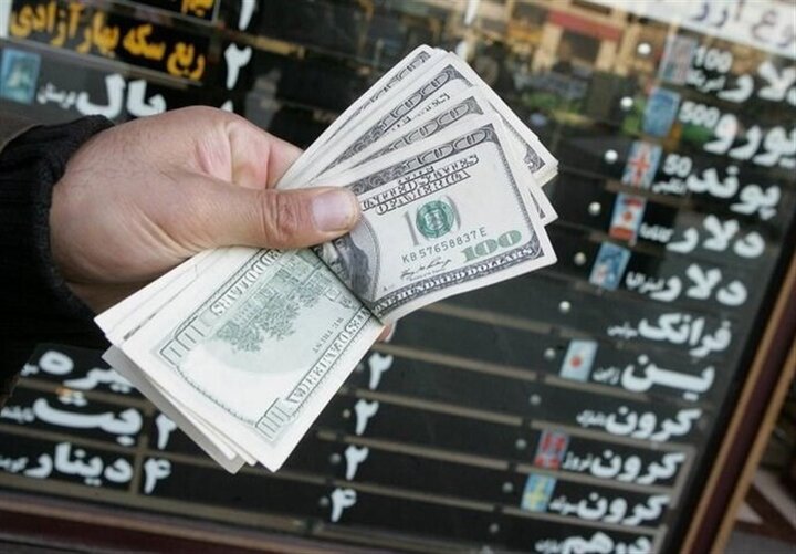 دلار از مسیر کاهشی خارج شد