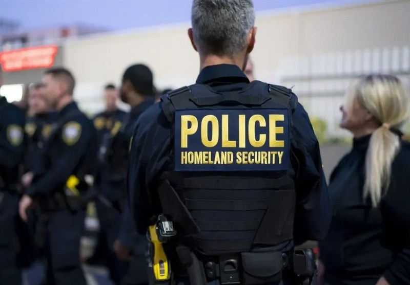 یک نفر مقابل 18 هزار نفر بازداشت افغان‌ها در آمریکا سیاسی است؟