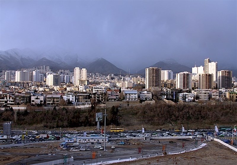 طبیعی است که با افزایش نرخ تورم همه اقلام از جمله خودرو گران شوند