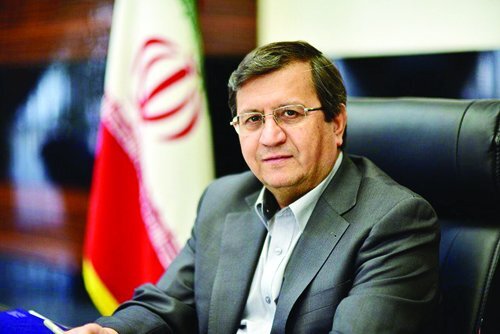 همتی: تورم اندکی کم شد