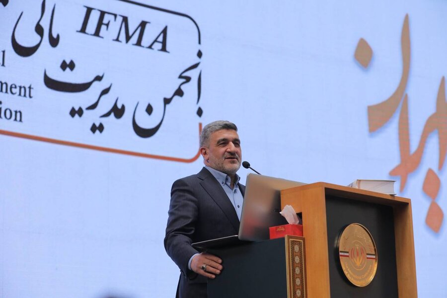 استانداردهای بین‌المللی گزارش‌گری مالی باید اجباری شود