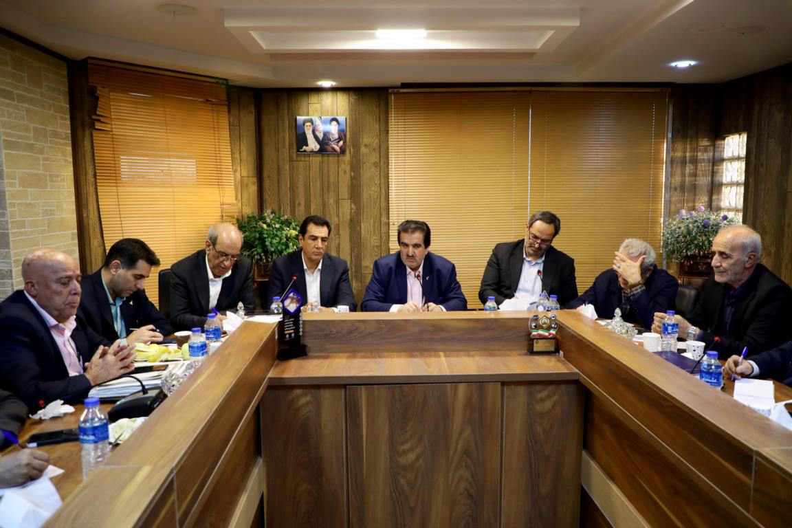 تفاهم‌نامه همکاری بانک رفاه کارگران و کانون عالی بازنشستگان و مستمری‌بگیران کشور امضا شد