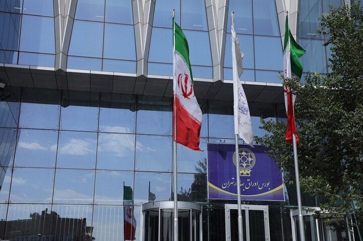 بازار سهام در انتظار تعیین‌تکلیف متغیرهای کلیدی اقتصاد/ سهام ارزنده اما نقدینگی مردد