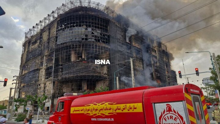 ۸ کشته و ۴١ مصدوم در حریق پاساژ ارغوان اندیشه