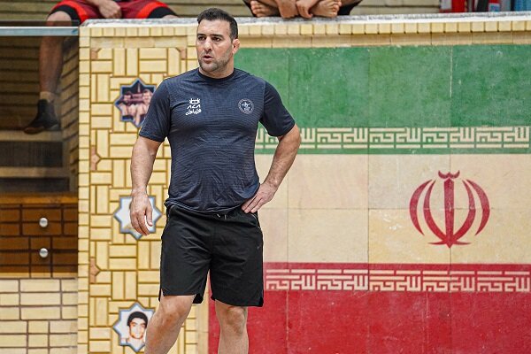 توضیح سرمربی تیم کشتی آزاد جوانان در مورد عملکرد کشتی‌گیران