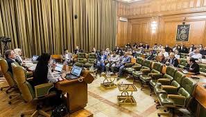 رئیس شورای شهر نقش نظارتی خود را درست ایفا کند