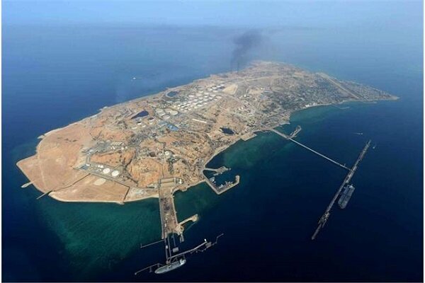 جزیره خارگ مرکز ثقل استراتژیک خلیج فارس؛ نماد مقاومت پایدار و وحدت ملی