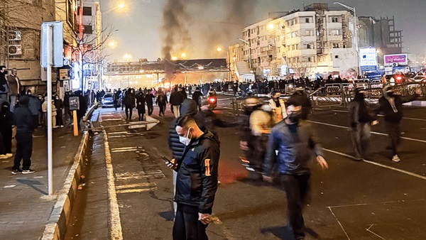 ارتش: دشمن با ادعای دروغین حمایت از مردم دنبال فتنه دیگری است