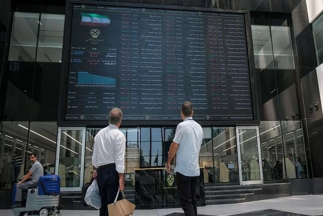 سیگنال منفی به سرمایه‌گذاران/ احتمال حرکت پول به سمت سایر بازارهای نقدشونده