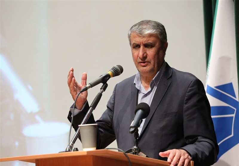  رئیس‌جمهور «محمد اسلامی» را در سازمان انرژی اتمی ابقا کرد 