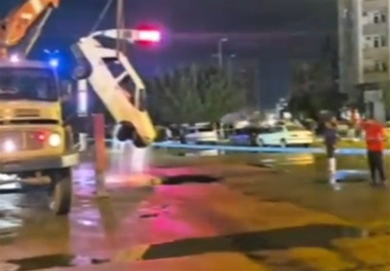 فروریزش نگران‌کننده در بندرعباس خطر بزرگتری در راه است؟