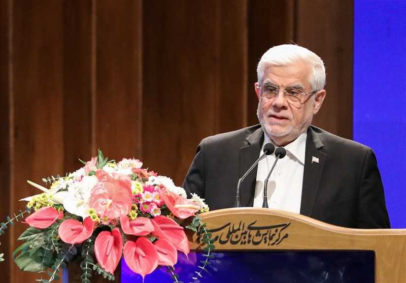 عارف: باید شرایط برای جذب سرمایه‌ها ایجاد شود