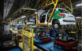 افول تولید و فروش خودرو در دی‌ماه 