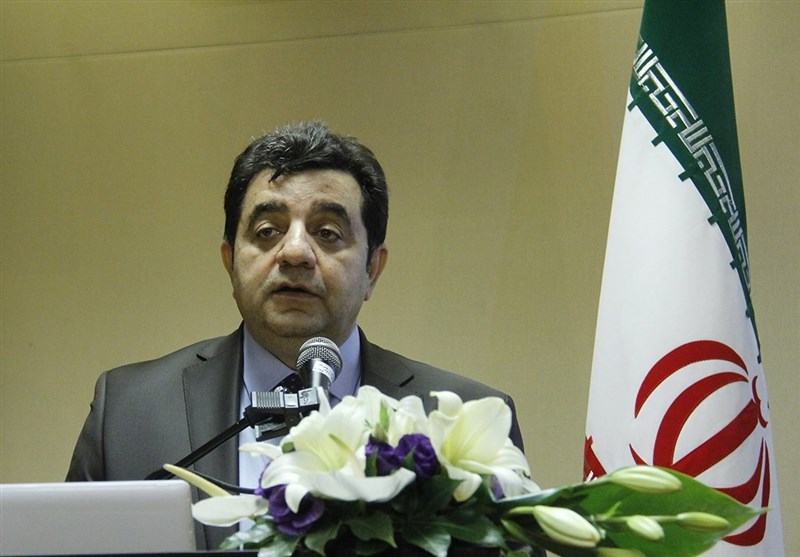 کارت بازرگانی فیزیکی یا غیرفیزیکی فرقی ندارد/ مقررات زائد فرایند صدور کارت حذف شود 