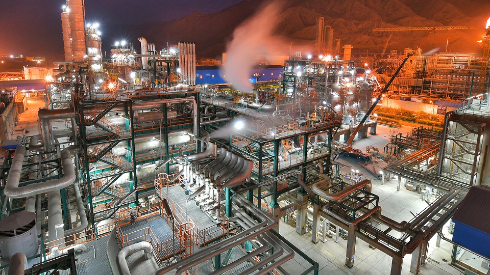 گذار جهانی در صنعت پتروشیمی