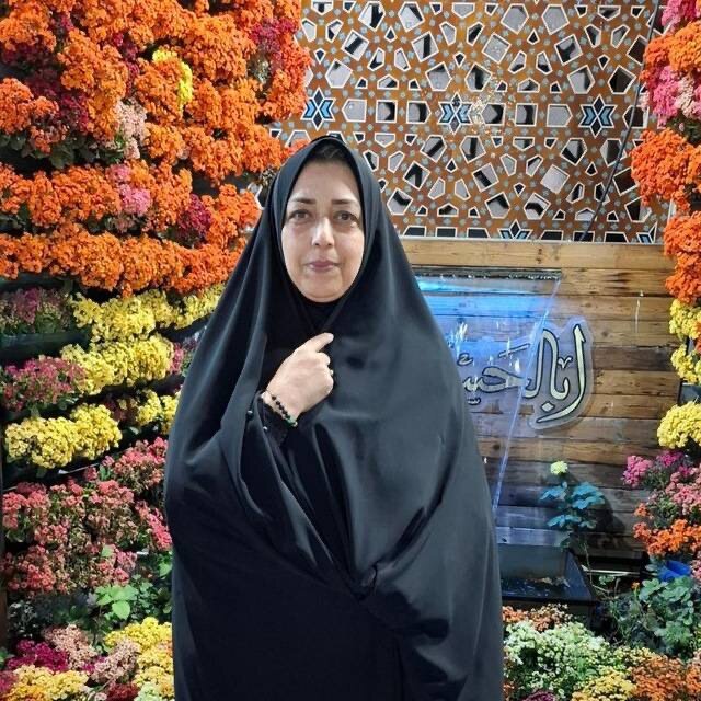 معلم یعنی جانفدا برای دانش‌آموزان در تمام ابعاد علمی فرهنگی، تربیتی و آموزشی