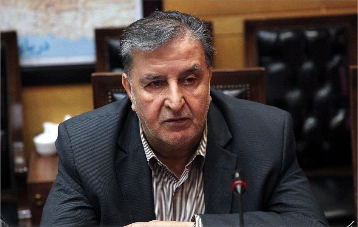 یوسفیان ملا: آقای رئیسی فشار روانی هم به فشار اقتصادی اضافه نکند