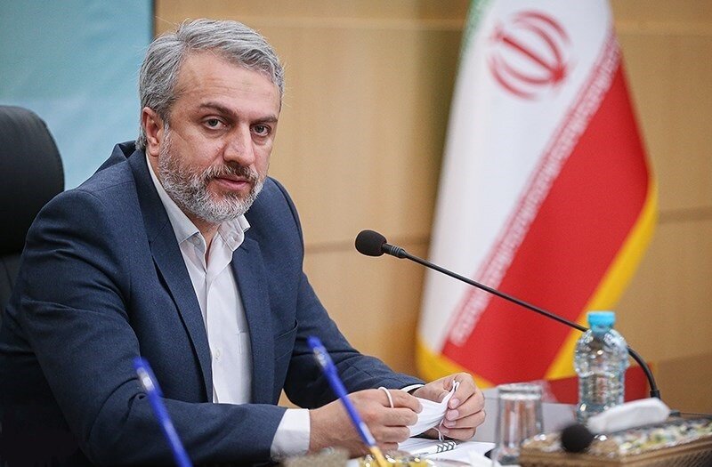 راهکار مناسب تامین مواد اولیه، ورود همه واحدهای تولیدی به بورس کالا است