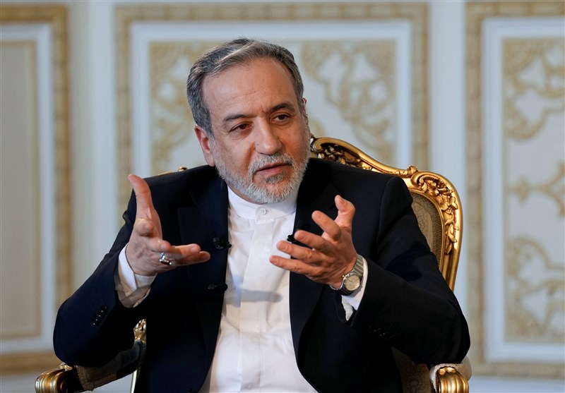 عراقچی خطاب به میشل عون: لبنان را از دست دشمن واقعی خود نجات دهید