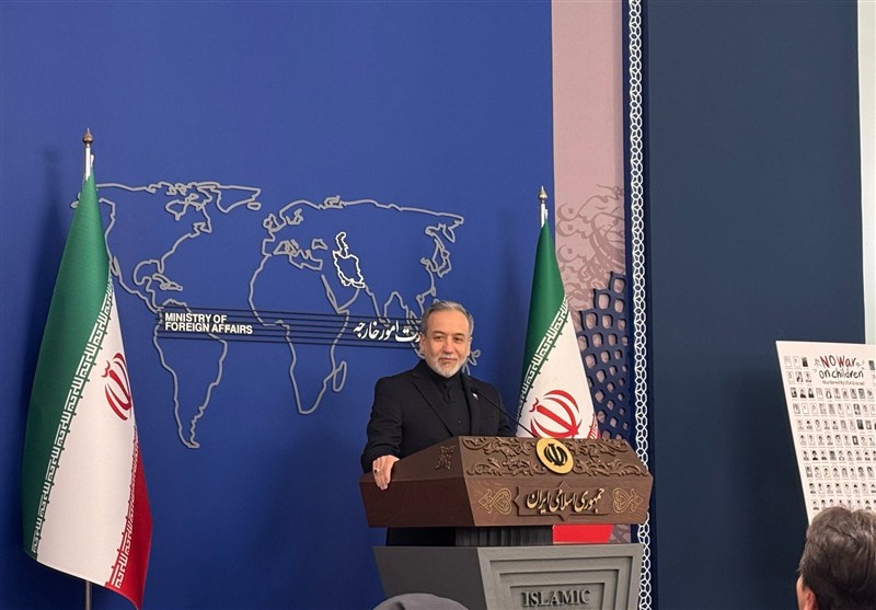 عراقچی: هیچ پیامی ارسال نکرده‌ایم و تقاضای آتش بس نداشته‌ایم