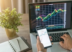 فلزات اساسی بازار را نجات دادند