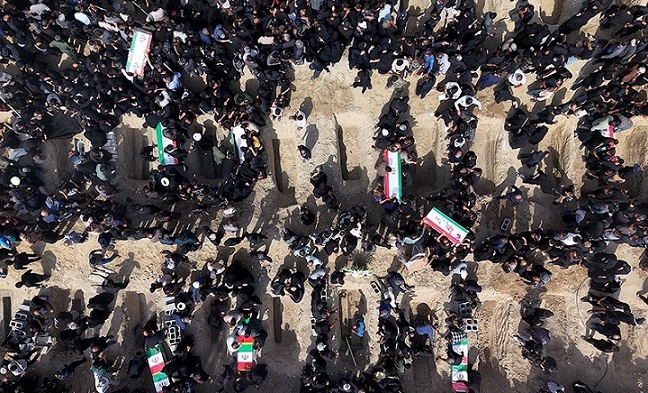 رویترز: نیروهای آمریکایی مسئول حمله به مدرسه دخترانه در ایران هستند