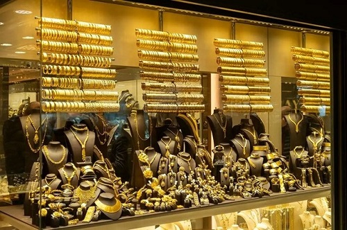 قیمت طلا و سکه امروز ۳۱ خرداد / بازار طلا وارد مسیر نزولی شد
