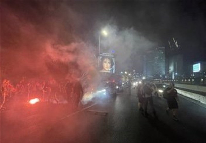  هزاران صهیونیست‌ خواهان سرنگونی فوری نتانیاهو شدند 