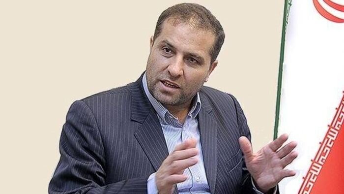 اصلاح پرداخت ارز ۴۲۰۰ تومانی راهی برای کوتاهی دست دلالان