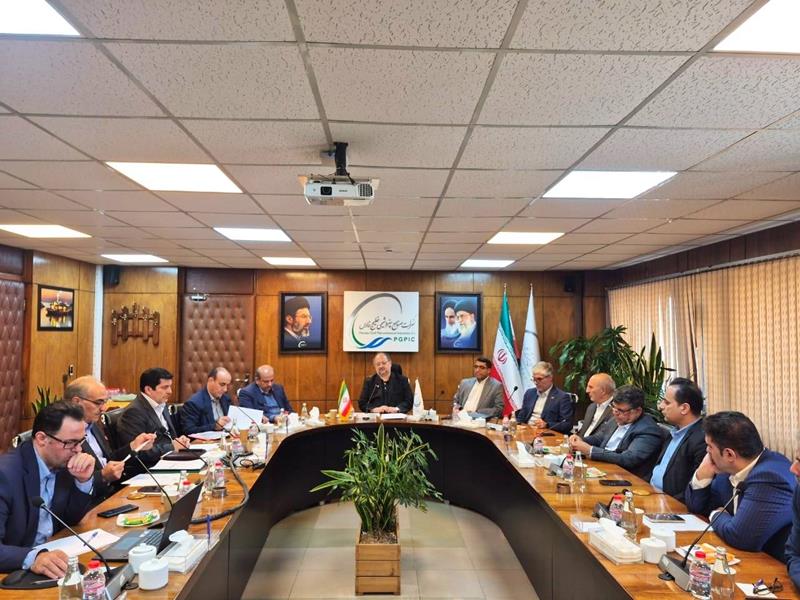 وال استریت ژورنال: ضربه ایران به 5 سوخت رسان آمریکا در عربستان 