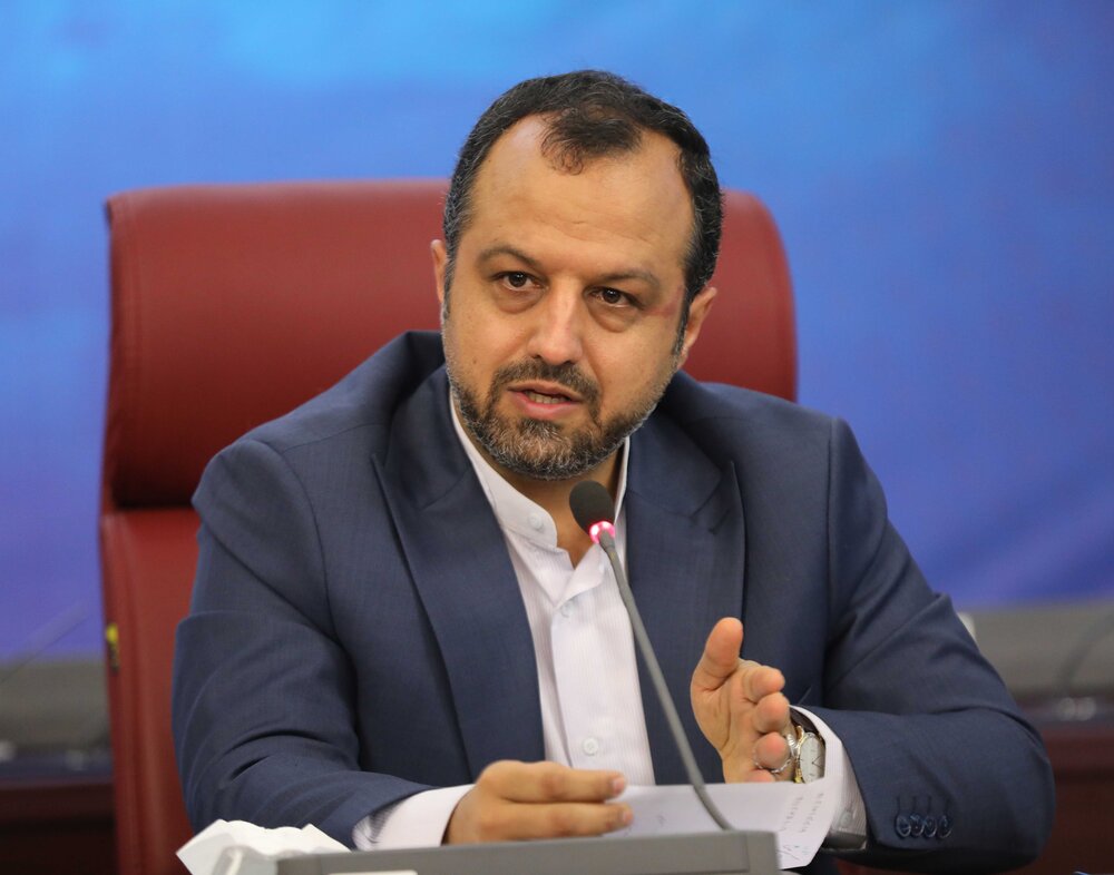 وزیر اقتصاد: قطع یارانه‌ها بعد از اجرای طرح کالابرگ الکترونیکی صحت ندارد