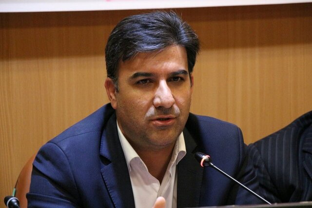 بخشی از گرانی‌ها در تهران غیرموجه است/ مردم تخلف نانوانی‌ها را اطلاع دهند