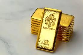 بلومبرگ: طلای جهانی با ۰.۵ درصد کاهش به ۵۰۱۷ دلار و ۷۶ سنت در هر اونس رسید