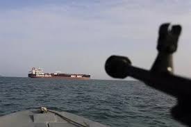  روزنامه اطلاعات: مهم ترین ویژگی پیام رهبر جدید انقلاب، رویکرد مردمی آن است 
