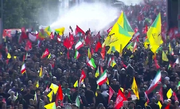 پایان مراسم تشییع در تهران قبل از ساعت ۱۷ /انتقال پیکرهای مطهر به شهر قم پیش از اذان مغرب