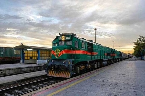 پیش‌فروش بلیت‌ قطارهای آبان‌ماه از فردا آغاز می‌شود