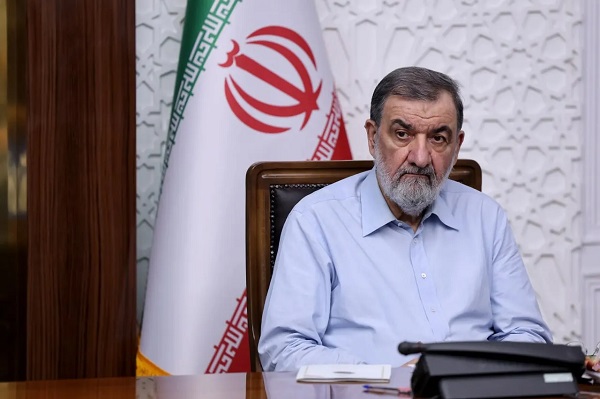 محسن رضایی: ترامپ در حال قاچاق در تنگه هرمز است/ پاسخ‌ آمریکا درباره شروط ایران مبهم بود