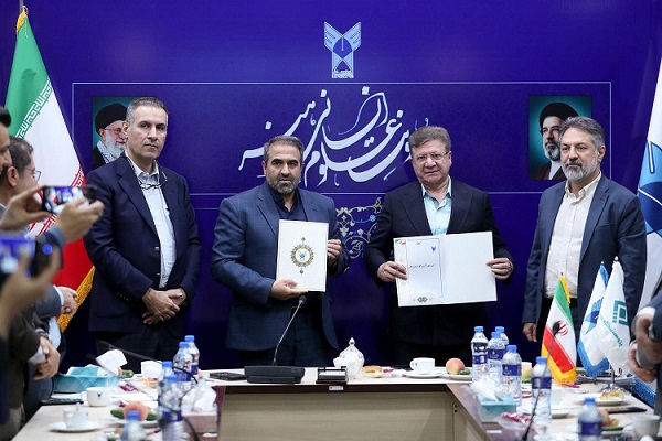 تفاهم‌نامه همكاری علمی و پژوهشی پژوهشكده بیمه و دانشگاه آزاد اسلامی امضا شد