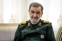 سرلشکر رضایی: منطقه ممنوعه در محدوده هرمز ایجاد می کنیم/ اولین موشک ناوشکن را تست کردیم