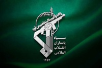 سپاه: سکوهای سوختگیری ناوهای هواپیمابر آمریکایی درهم کوبیده شد