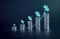 ضرورت تنظیم تعادلی نرخ سود بانکی برای ثبات بورس