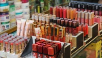 سهم ۷۰ درصدی قاچاق از بازار لوازم آرایشی؛ ۹۰ درصد تقلبی‌اند