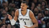 آدم فضایی، اسپرز را فینالیست NBA کرد