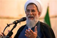  هر کسی عاشق ایران است، هر چه در توان دارد برای جوانی جمعیت پای کار بیاورد